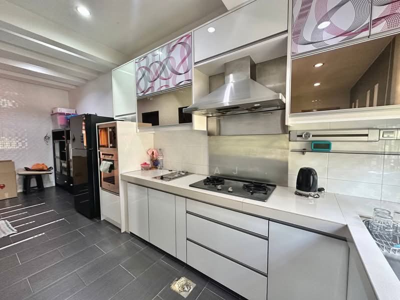 For Sale - Denai Alam House For Sale ENDLOT