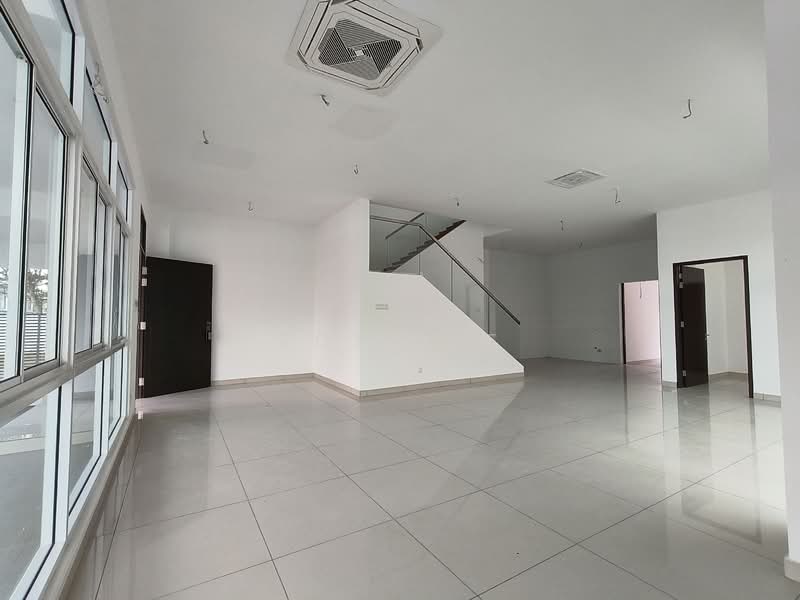 Semi-Detached House for Sale in Johor Bahru (Johor) - Zoe Lee - Living Room - PropertyGuru.com.my