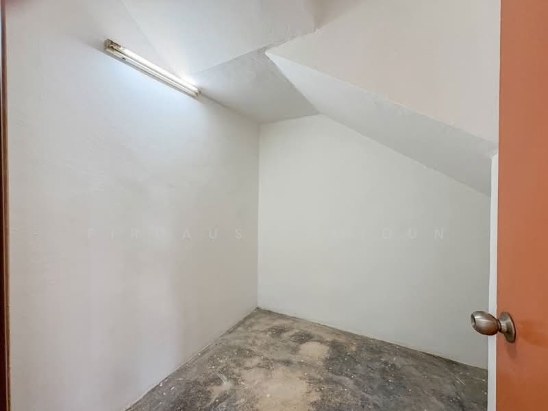 Rumah Teres 2.5 Tingkat untuk Dijual di Seri Kembangan (Selangor) - Firdaus Hamidun - PropertyGuru.com.my
