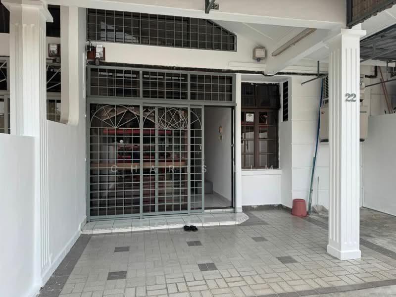 1.5-storey Terraced House for Rent in Taman Molek (Johor Bahru) - Charis Lim - PropertyGuru.com.my