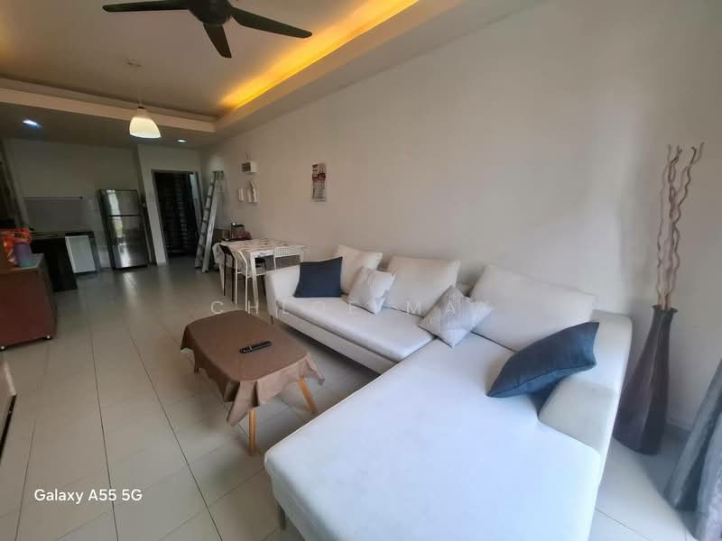 Pangsapuri untuk Disewa di Lake View Suites - Chloe Mak - Living Room - PropertyGuru.com.my