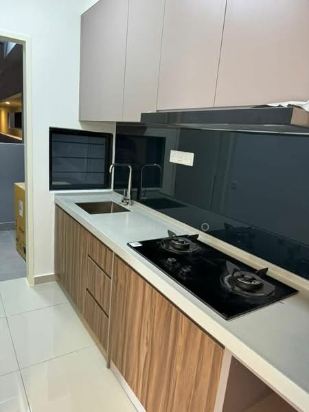 Service Residence for Rent at D'Cosmos Residences - Sean Lo - Kitchen - PropertyGuru.com.my