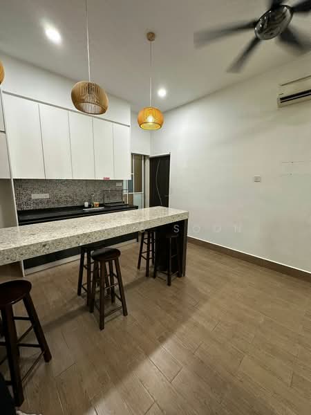 Kilang untuk Dijual di Sungai Buloh (Selangor) - Cyrus Soon - Kitchen - PropertyGuru.com.my