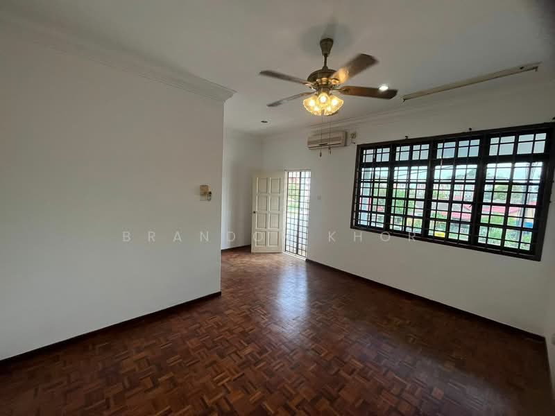 Rumah Teres 2 Tingkat untuk Dijual di Taman Skudai Baru (Skudai) - Brandon Khor - Living Room - PropertyGuru.com.my