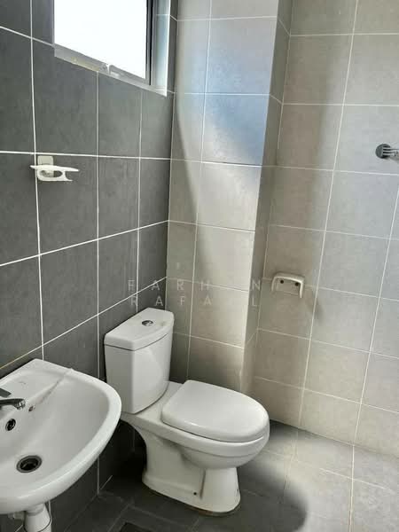 Terraced House for Sale in Kuala Selangor (Selangor) - Farhan Rafael - Bathroom - PropertyGuru.com.my