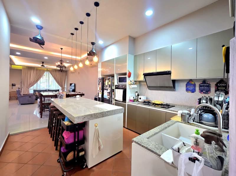 2-storey Terraced House for Sale in Cyberjaya (Selangor) - Ashraff Daniel - Kitchen - PropertyGuru.com.my