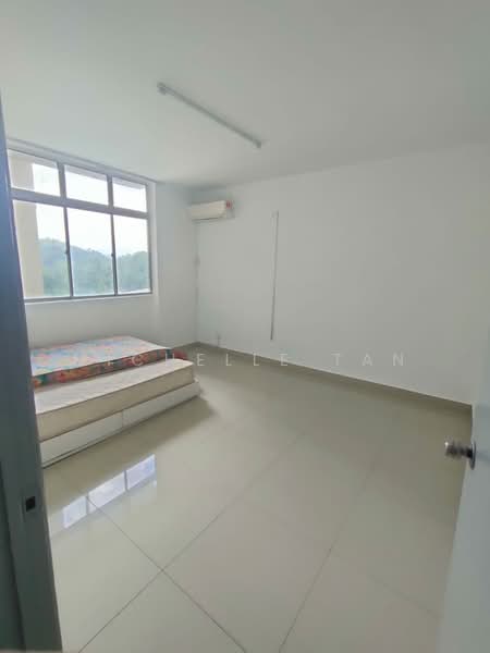 Condominium for Sale at Venice Hill - Michelle Tan - Bedroom - PropertyGuru.com.my