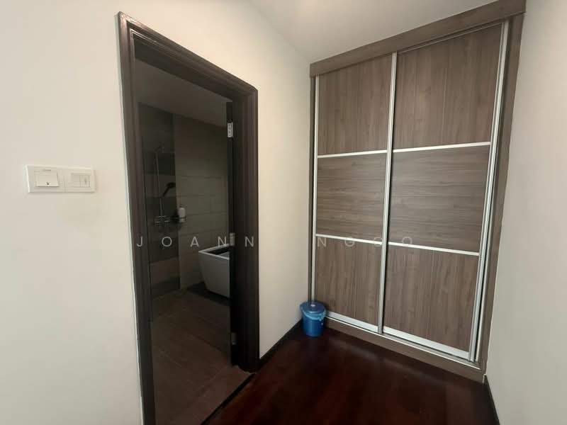 Servis Apartment untuk Dijual di Molek Regency - Joanne Ngoo - Bathroom - PropertyGuru.com.my