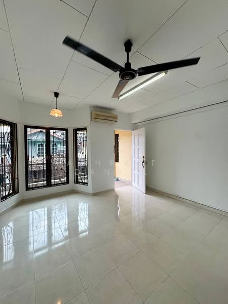 Rumah Teres 2 Tingkat untuk Dijual di Taman Koperasi Polis (Batu) - Ashraff Daniel - PropertyGuru.com.my
