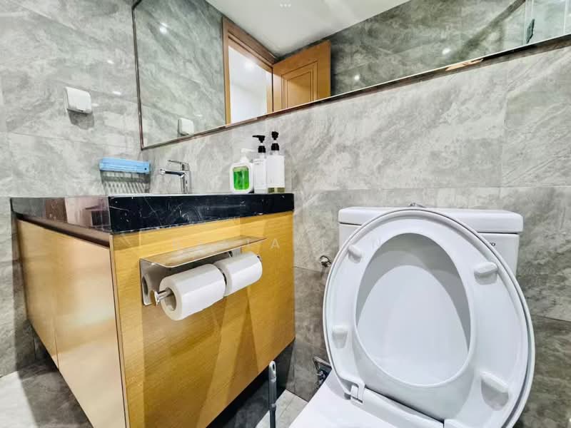Condominium for Sale at R&F Princess Cove Phase 2-Seine Region - Bella Tan - Bathroom - PropertyGuru.com.my