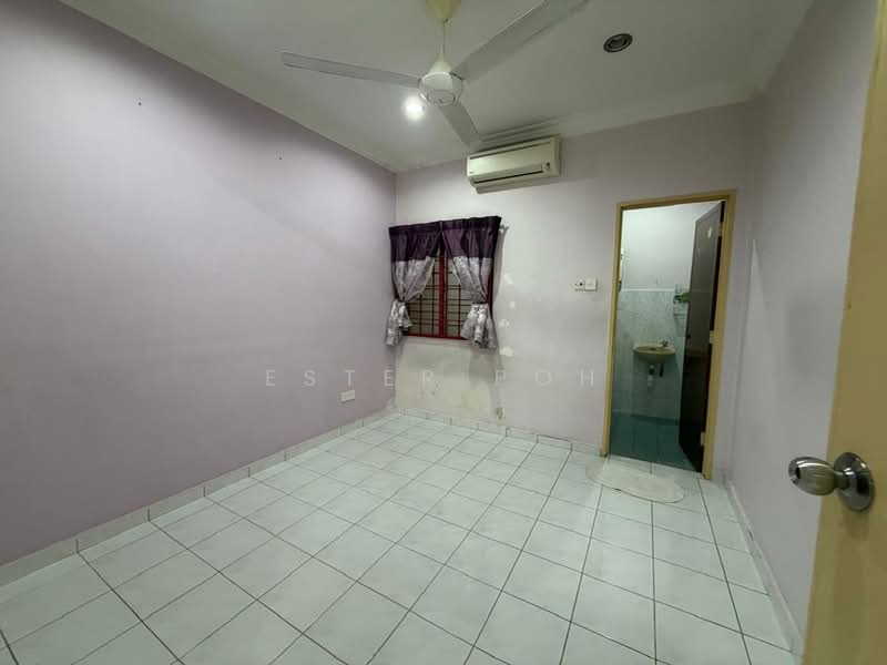 Rumah Teres 1 Tingkat untuk Dijual di Seremban 2 (Negeri Sembilan) - Ester Poh. - PropertyGuru.com.my