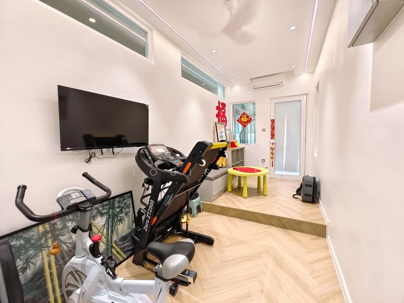 Semi-Detached House for Sale in Bandar Botanic (Klang) - Elouis Lee - Gym - PropertyGuru.com.my