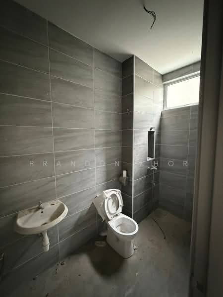 Rumah Kluster untuk Dijual di Skudai (Johor) - Brandon Khor - Bathroom - PropertyGuru.com.my