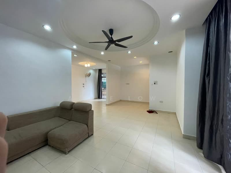 Cluster House for Sale in Skudai (Johor) - Annie Low - Living Room - PropertyGuru.com.my