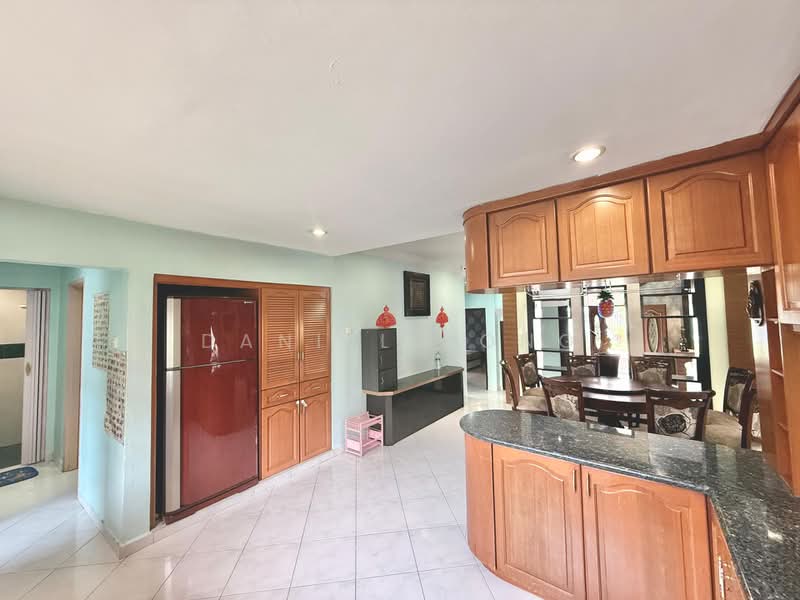 Bungalow House for Sale in Taman Bukit Rinting (Masai) - Daniel Yong - Kitchen - PropertyGuru.com.my