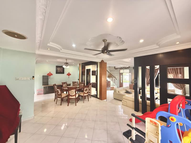 Bungalow House for Sale in Taman Bukit Rinting (Masai) - Daniel Yong - Living Room - PropertyGuru.com.my