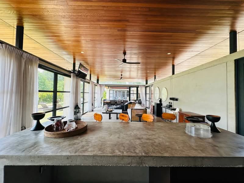 Rumah Banglo untuk Dijual di Port Dickson (Negeri Sembilan) - Mahzah Mohd Rapiee - Living Room - PropertyGuru.com.my