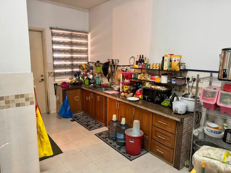 2.5-storey Terraced House for Sale in Alam Impian (Shah Alam) - Michelle Tan - Kitchen - PropertyGuru.com.my