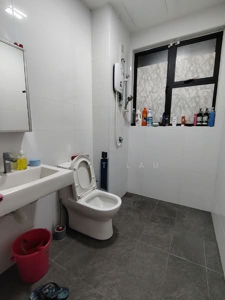 Rumah Teres untuk Dijual di Sentul (Kuala Lumpur) - Kent Lau - Bathroom - PropertyGuru.com.my