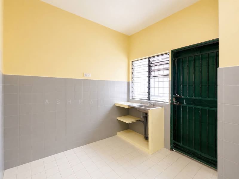 2-storey Terraced House for Sale in Taman Desaria (Petaling Jaya) - Ashraff Daniel - Interior - PropertyGuru.com.my