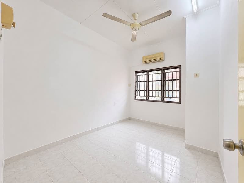 2-storey Terraced House for Sale in Taman Desaria (Petaling Jaya) - Ashraff Daniel - Interior - PropertyGuru.com.my