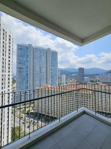 Servis Apartment untuk Disewa di The Tamarind - Elaine Yeo - Balcony - PropertyGuru.com.my