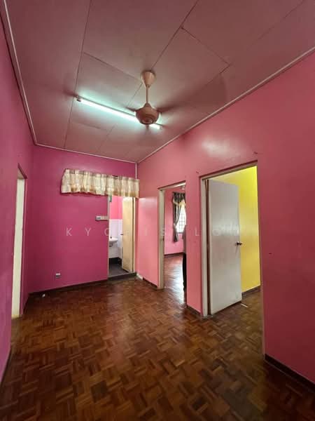 Terraced House for Sale in Senai (Kulai) - Kyoris Loh - PropertyGuru.com.my