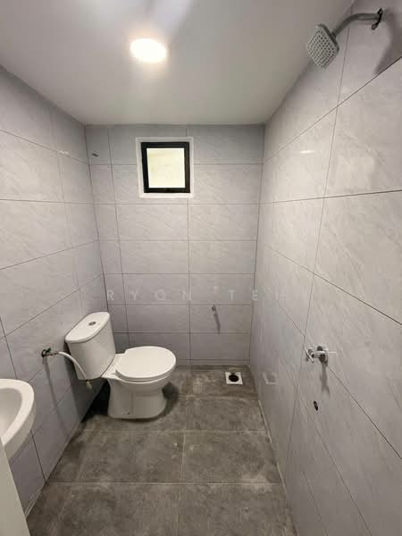 Rumah Teres 1 Tingkat untuk Dijual di Taman Johor Jaya (Johor Bahru) - Ryon Teh - Bathroom - PropertyGuru.com.my