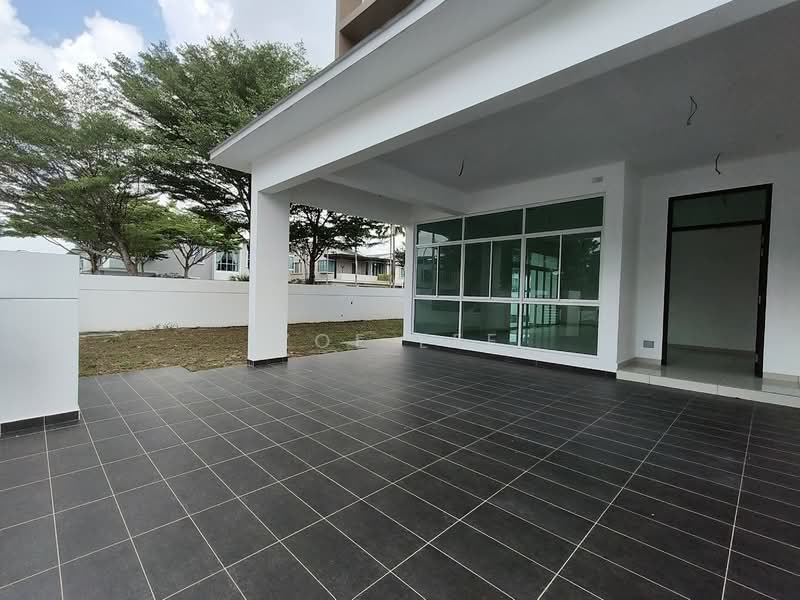 Semi-Detached House for Sale in Taman Ponderosa (Johor Bahru) - Zoe Lee - Exterior - PropertyGuru.com.my