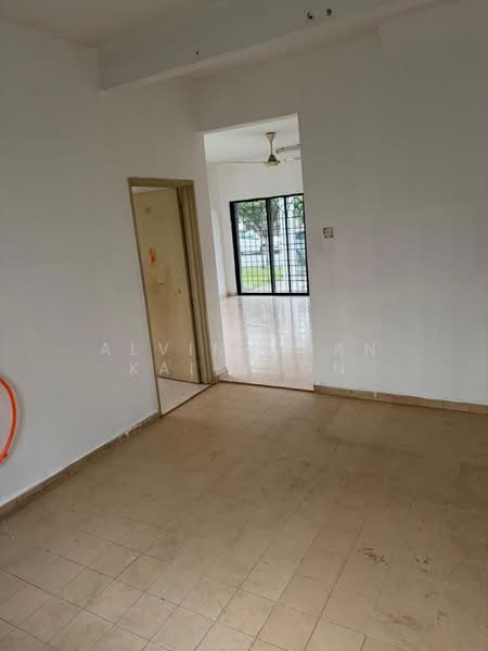 2-storey Terraced House for Sale in Taman Seri Tanjong Minyak (Tanjong Minyak) - Alvin Chan Kai Boon - Living Room - PropertyGuru.com.my
