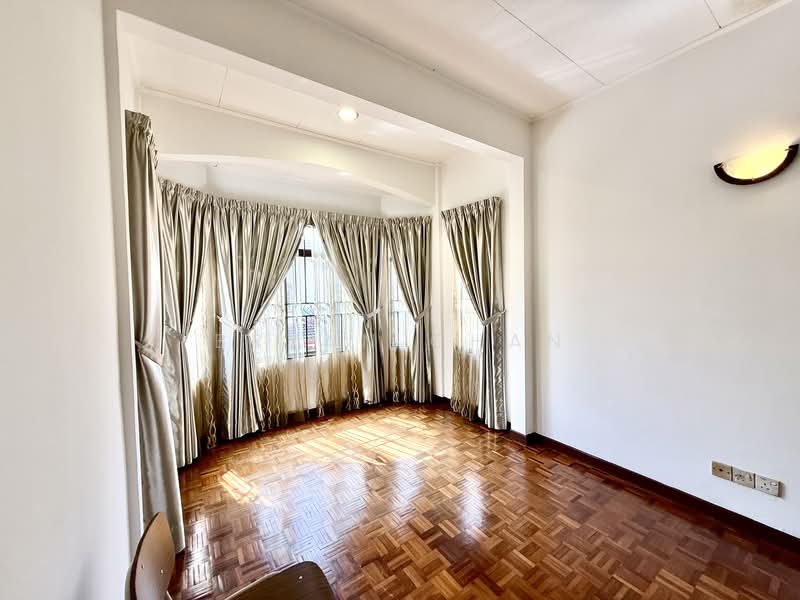 Rumah Teres 2 Tingkat untuk Dijual di Usj 20 (Subang Jaya) - Bryan Chan - Living Room - PropertyGuru.com.my