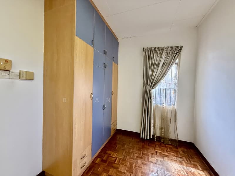 Rumah Teres 2 Tingkat untuk Dijual di Usj 20 (Subang Jaya) - Bryan Chan - Bedroom - PropertyGuru.com.my