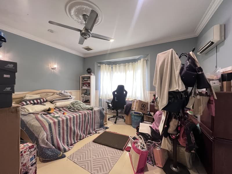 Rumah Teres 2 Tingkat untuk Dijual di Bandar Tun Hussein Onn (Cheras) - ChaoLim . - Bedroom - PropertyGuru.com.my