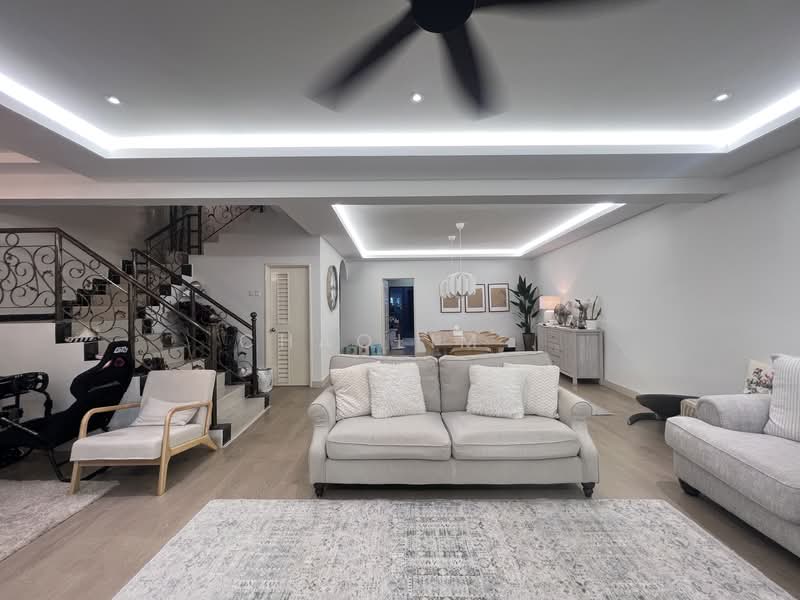 Rumah Teres 2 Tingkat untuk Dijual di Bandar Tun Hussein Onn (Cheras) - ChaoLim . - Living Room - PropertyGuru.com.my