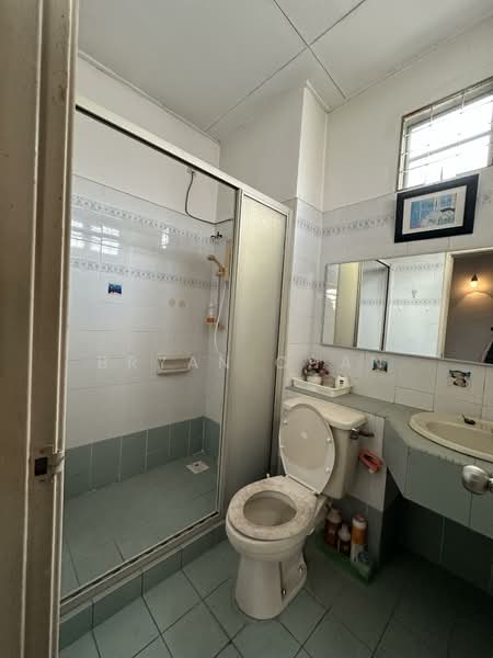 2-storey Terraced House for Sale in Usj 20 (Subang Jaya) - Bryan Chan - Bathroom - PropertyGuru.com.my