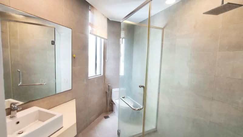 Condominium for Rent at Vivo Residential Suites - Don Lee Kah Hou - Bathroom - PropertyGuru.com.my