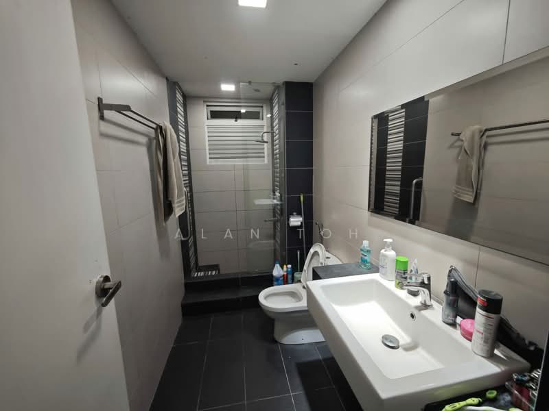 Service Residence for Sale at Tropez Residences - Alan Toh - Bathroom - PropertyGuru.com.my