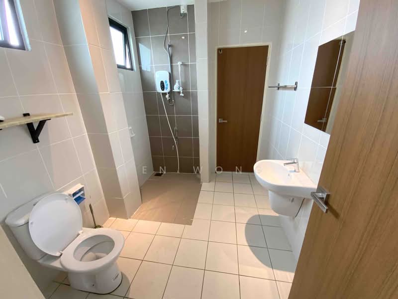 Rumah Teres 2 Tingkat untuk Disewa di Bandar Kinrara (Selangor) - Ken Wong - Bathroom - PropertyGuru.com.my