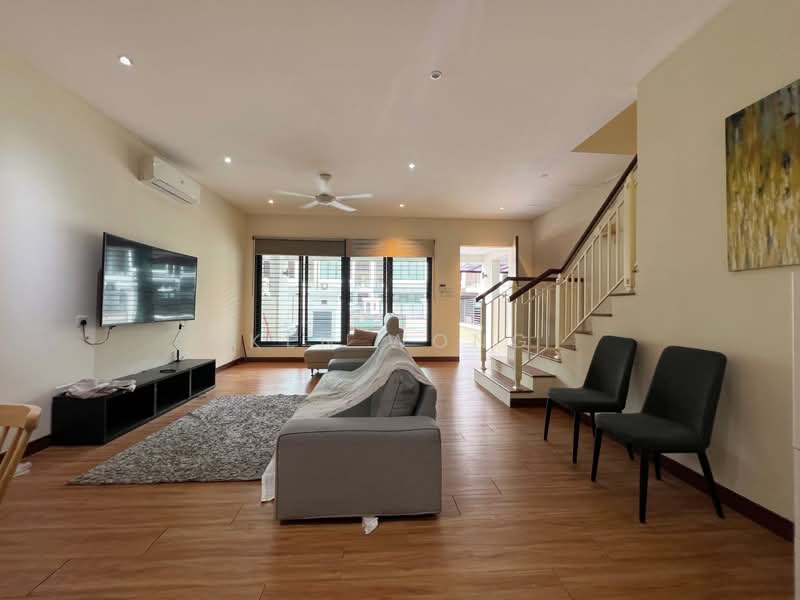 Rumah Teres 2 Tingkat untuk Disewa di Bandar Kinrara (Selangor) - Ken Wong - Living Room - PropertyGuru.com.my