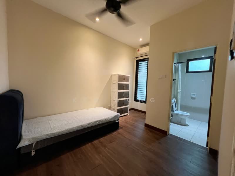 Rumah Teres 2 Tingkat untuk Disewa di Bandar Kinrara (Selangor) - Ken Wong - Bedroom - PropertyGuru.com.my