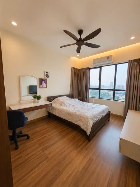 Condominium for Sale at KM1 West - Crystal Yeong - Bedroom - PropertyGuru.com.my