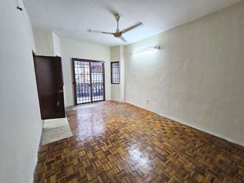Rumah Teres untuk Dijual di Batu 9 (Cheras) - Francis Thee - PropertyGuru.com.my
