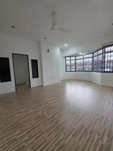 2-storey Terraced House for Rent in Taman Flora Heights (Pasir Gudang) - Blue Chan - Living Room - PropertyGuru.com.my