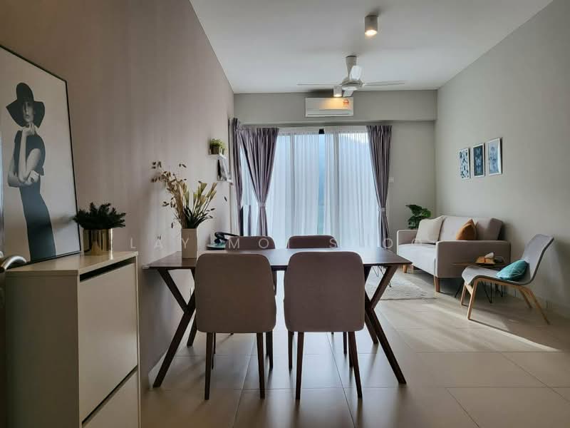 Servis Apartment untuk Disewa di Midhills - Lay Moi Shoo - Living Room - PropertyGuru.com.my