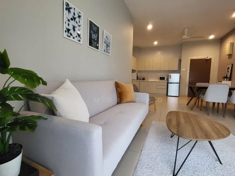 Servis Apartment untuk Disewa di Midhills - Lay Moi Shoo - Living Room - PropertyGuru.com.my