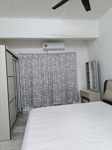2-storey Terraced House for Rent in Taman Johor Jaya (Johor Bahru) - Xiuxiu Ng - Bedroom - PropertyGuru.com.my