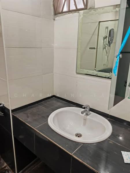 Rumah Teres 2-Tingkat untuk Dijual di Kepong (Kuala Lumpur) - Charmaine Tan - Bathroom - PropertyGuru.com.my