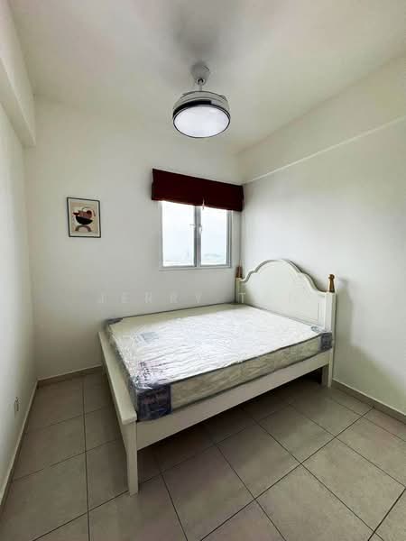 Kondominium untuk Disewa di Ideal Residency - Jerry Tan - Bedroom - PropertyGuru.com.my
