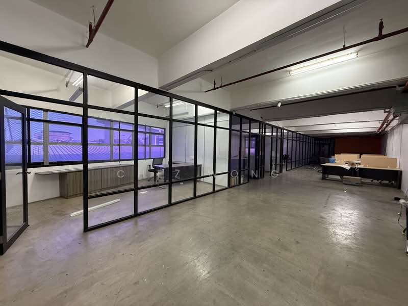 Warehouse for Rent in Taman Perindustrian Puchong Utama (Puchong) - Chez Wong - Interior - PropertyGuru.com.my
