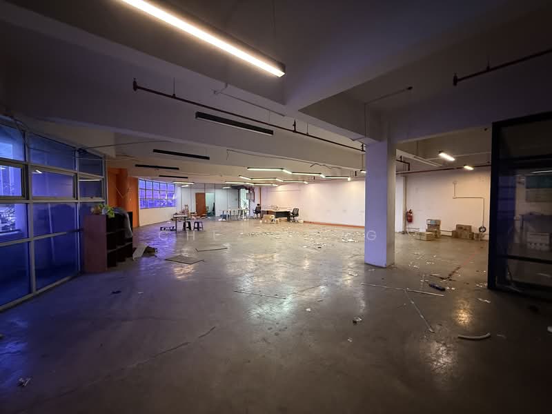 Warehouse for Rent in Taman Perindustrian Puchong Utama (Puchong) - Chez Wong - Interior - PropertyGuru.com.my